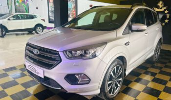 
									FORD KUGA 4X2 ST-LINE lleno								