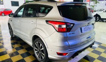 
									FORD KUGA 4X2 ST-LINE lleno								